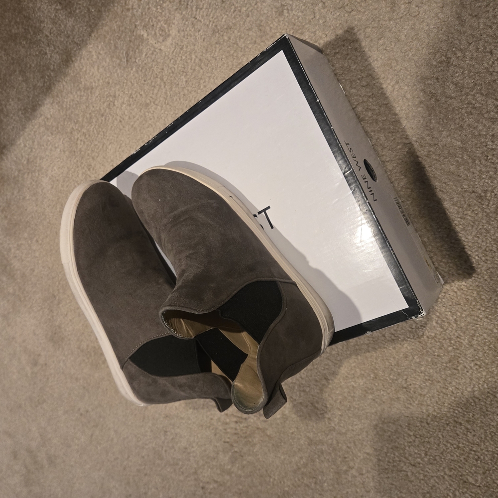 Vince Gray Suede Slip-On Sneakers